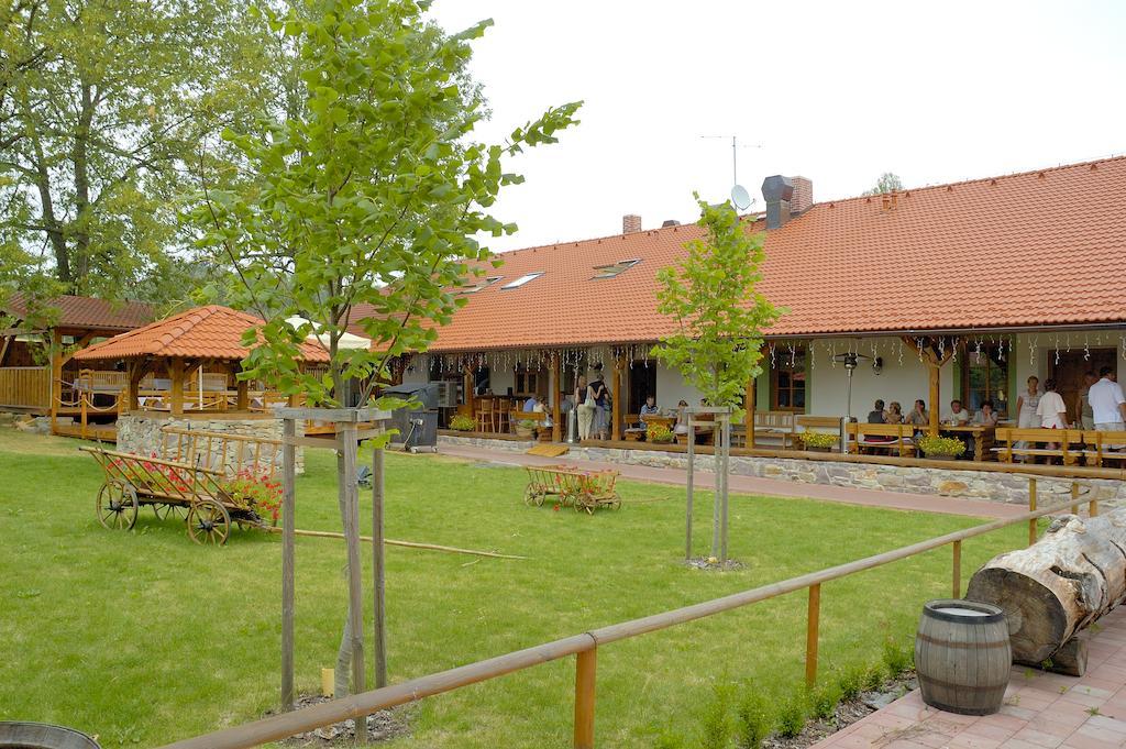 Hotel Na Statku Mirosov Экстерьер фото